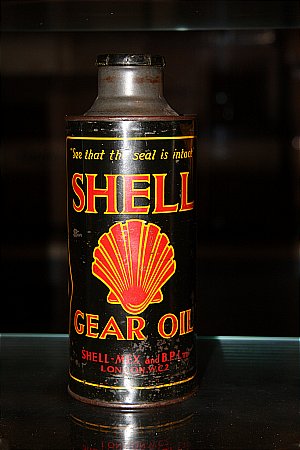 SHELL (Black) GEAR OIL (Quart) - click to enlarge